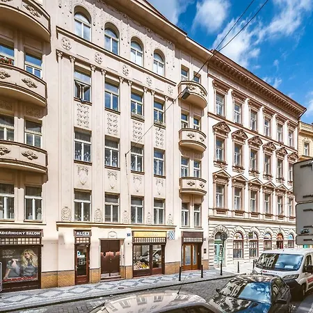 Kafka 4br+2bath Old Town * Prague
