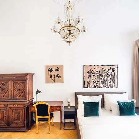 Apartament Kafka 4br+2bath Old Town Praga