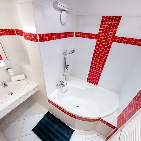 Kafka 4br+2bath Old Town Praga